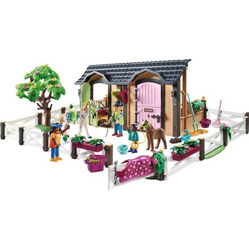 PLAYMOBIL 70995 Nauka jazdy konnej z boksami dla koni - obrazek 3