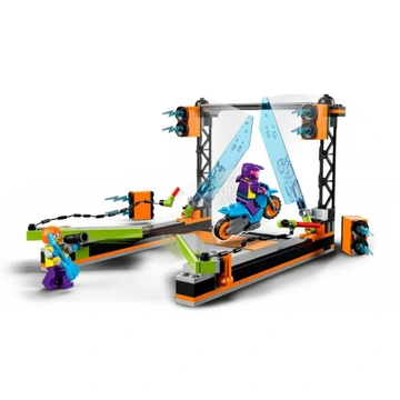 LEGO 60340 CITY Wyzwanie kaskaderskie: ostrze - obrazek 3